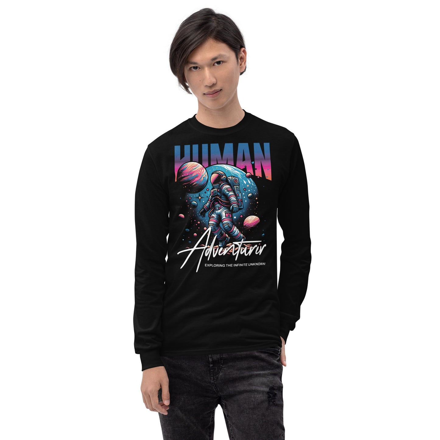 Camiseta manga larga hombre Human Adventurer. Tu armario te está pidiendo una buena camiseta de manga larga. Añade este básico a tu colección y crea tanto looks formales como desenfadados. • 100% algodón • El tono Sport Grey contiene 90% algodón, 10% poli