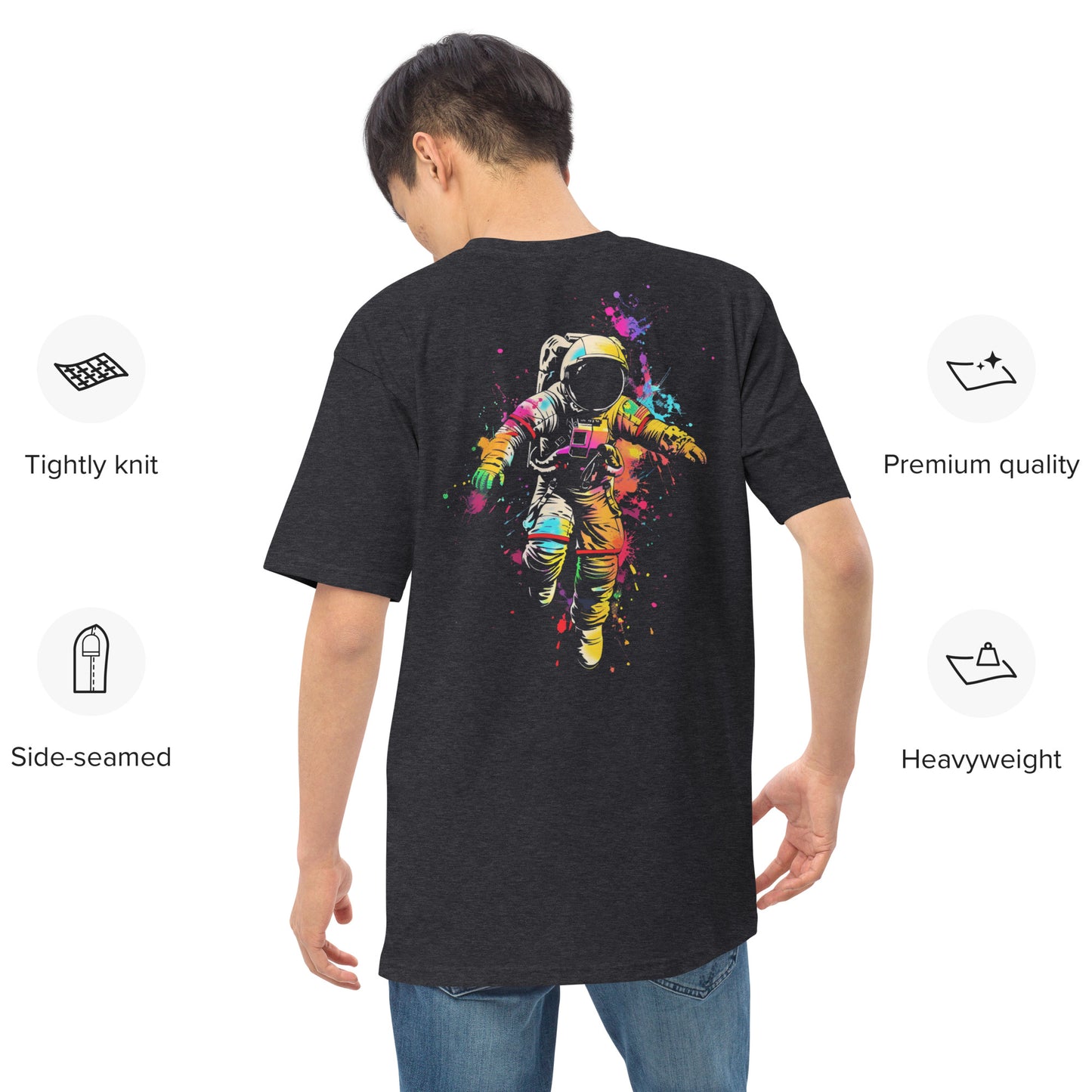 Camiseta gruesa hombre Astronauta. Levanta tu look con esta camiseta gruesa para hombre. Tiene un talle estructurado y clásico y es duradera a la par que suave al tacto, gracias a su tejido de algodón peinado e hilado en anillos. ¡Usa esta camiseta como u
