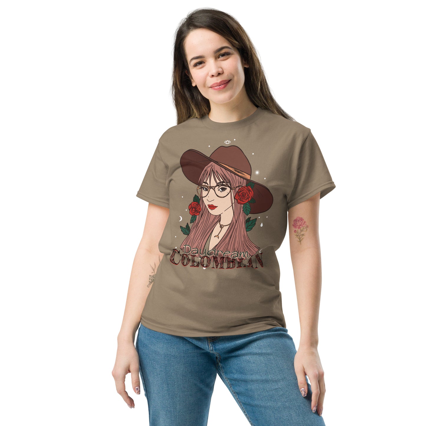 Camiseta clásica unisexChica soñadora, La camiseta clásica unisex 100% algodón te ayuda a conseguir una imagen más estructurada. Queda muy bien, mantiene las líneas rectas en los bordes y queda genial con outfits por capas. Además, ¡ahora está muy de moda