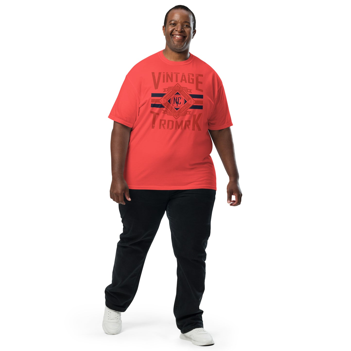 Camiseta gruesa teñida unisex Urbano. Si estás buscando una camiseta gruesa y estructurada que además sea supersuave y transpirable, ¡no busques más! La camiseta, teñida en tejido de alto gramaje, cumple todos los requisitos y está hecha 100% de algodón h