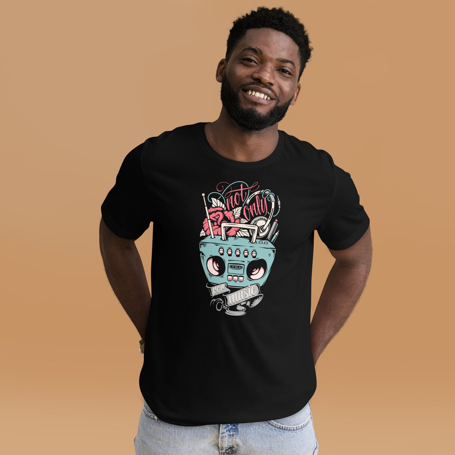 Camiseta de manga corta unisex Anime. Esta camiseta es todo lo que has soñado y más. Es suave y ligera, con la cantidad justa de elasticidad. Además, es cómoda y realza la figura de todo el que la lleva puesta. • 100% algodón peinado e hilado en anillo (l