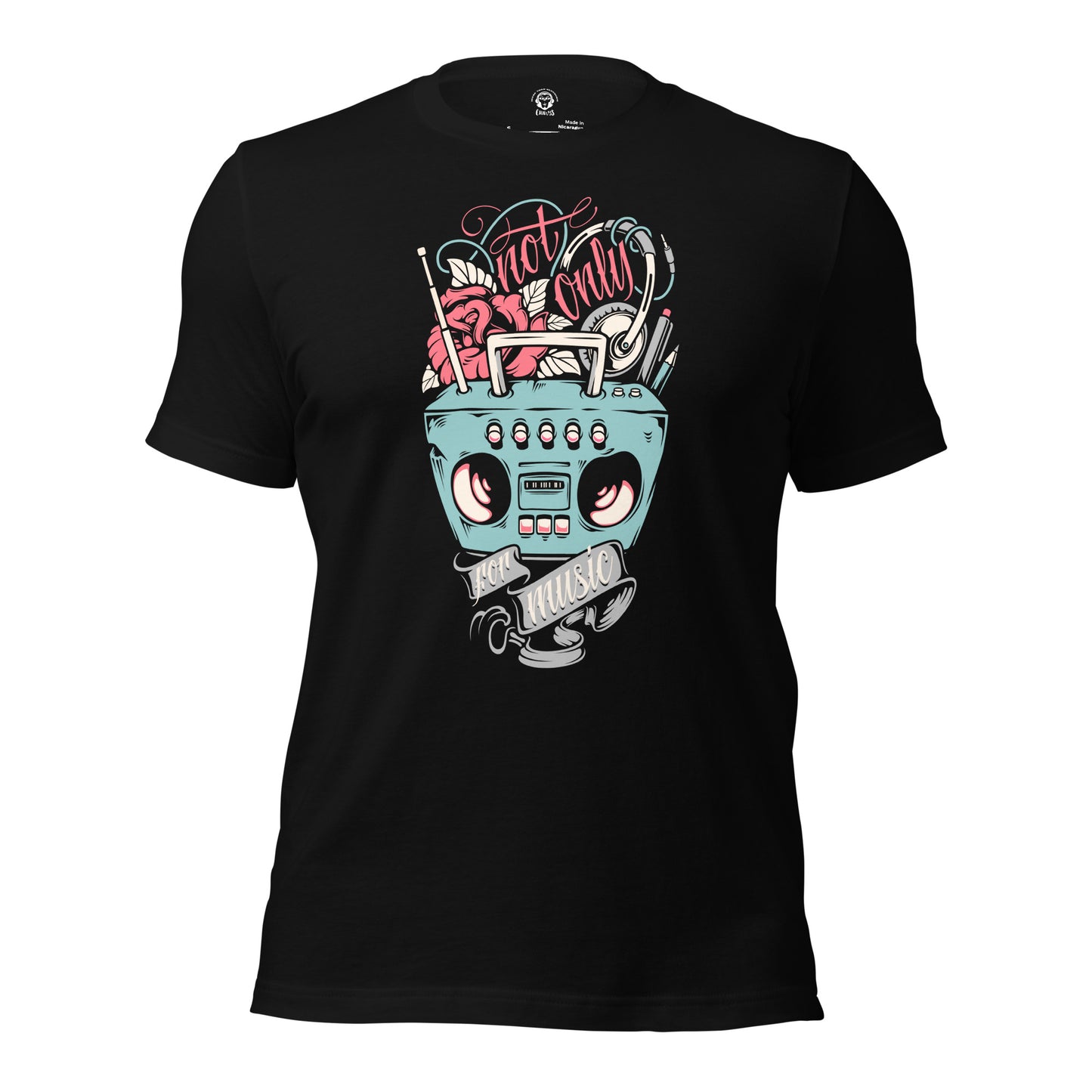 Camiseta de manga corta unisex Anime. Esta camiseta es todo lo que has soñado y más. Es suave y ligera, con la cantidad justa de elasticidad. Además, es cómoda y realza la figura de todo el que la lleva puesta. • 100% algodón peinado e hilado en anillo (l