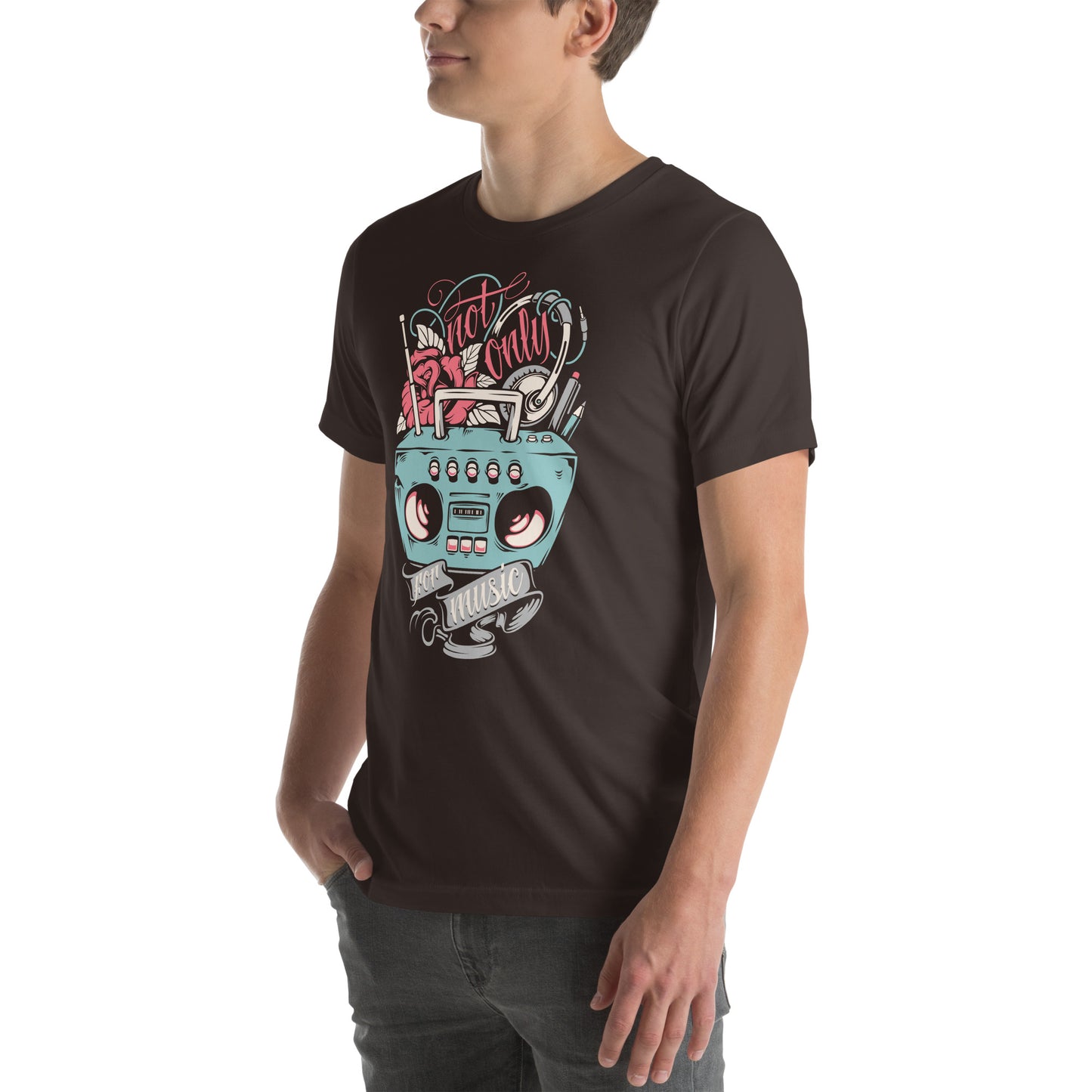 Camiseta de manga corta unisex Anime. Esta camiseta es todo lo que has soñado y más. Es suave y ligera, con la cantidad justa de elasticidad. Además, es cómoda y realza la figura de todo el que la lleva puesta. • 100% algodón peinado e hilado en anillo (l