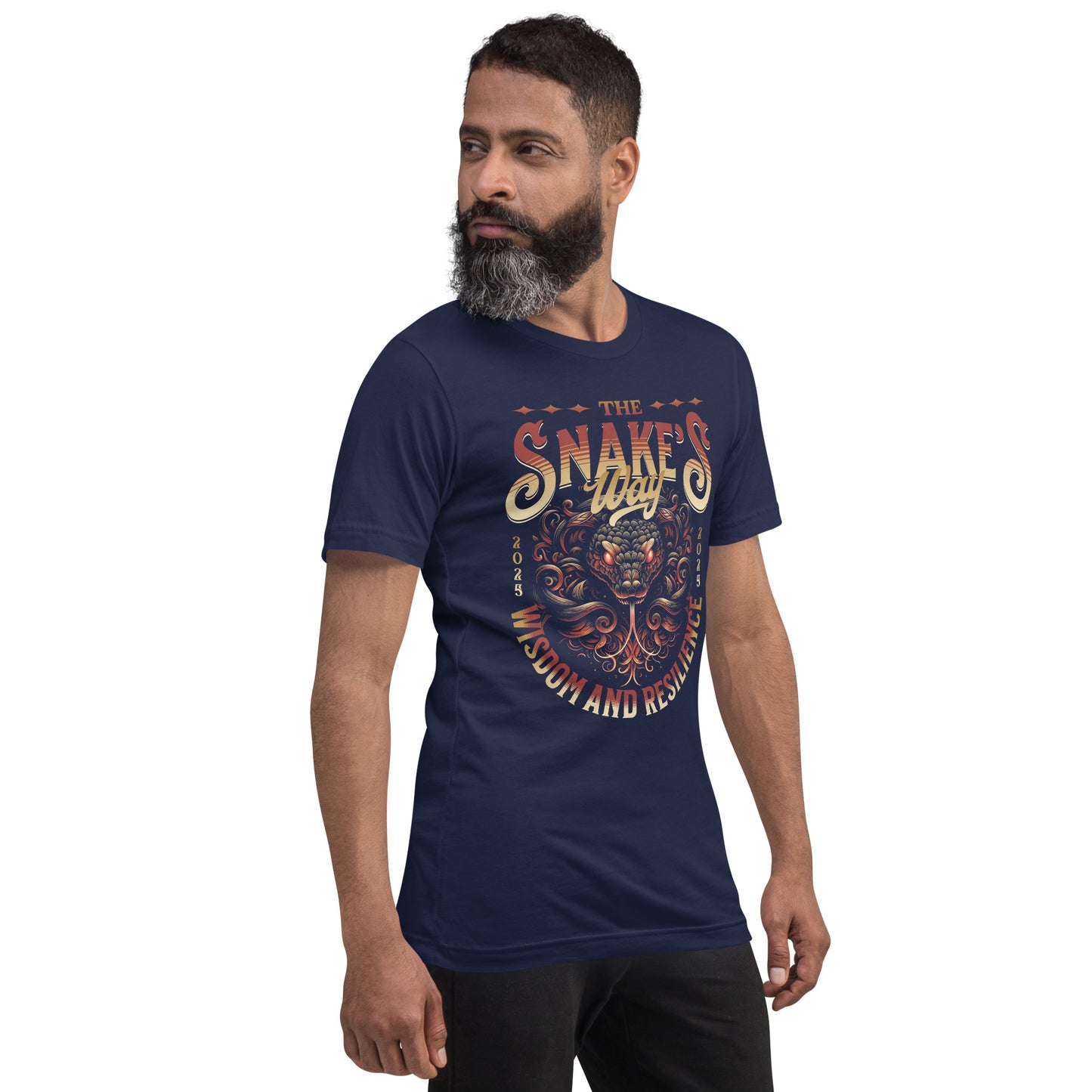 Camiseta Snakes Way Anime. Con un diseño moderno, Tacto suave y ligero, con la cantidad justa de elasticidad. Además, es cómoda y realza la figura de todo el que la lleva puesta. • 100% algodón peinado e hilado en anillo (los tonos Heather contienen polié