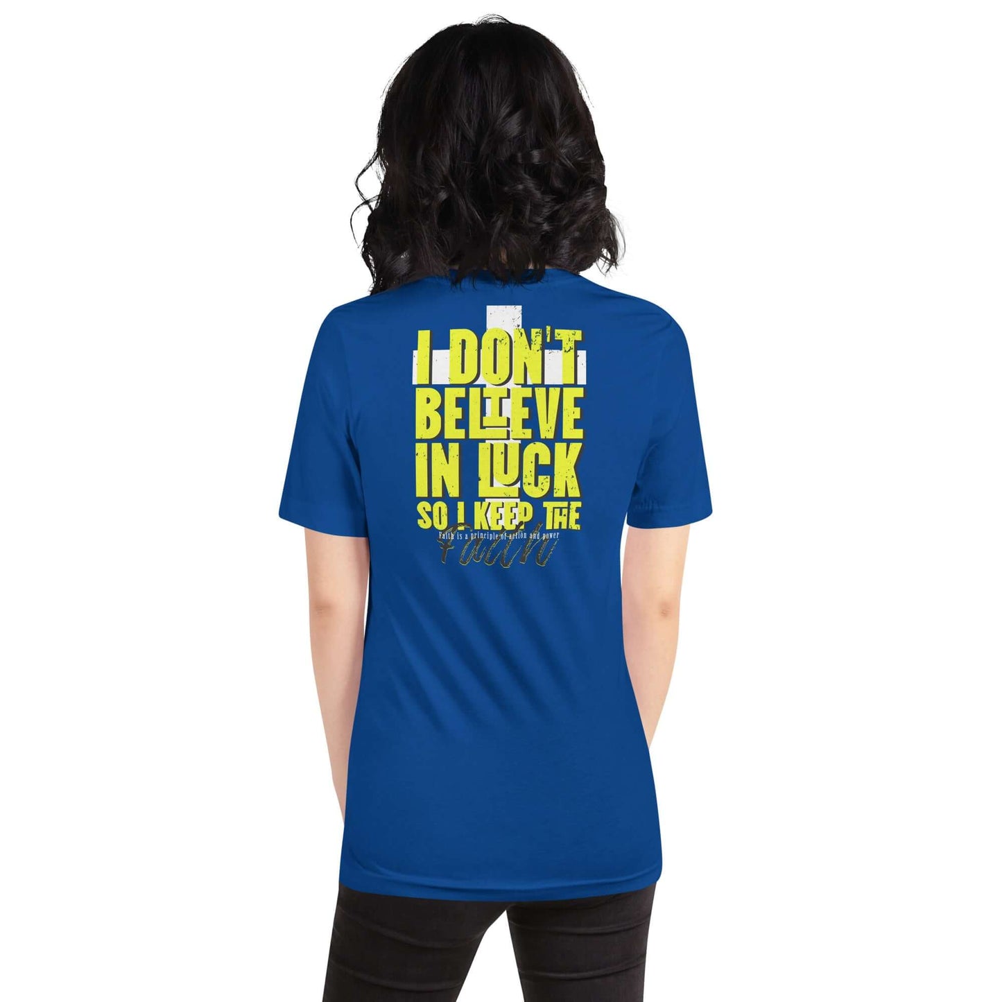 Camiseta Azul de manga corta unisex No creo en la Suerte Chica